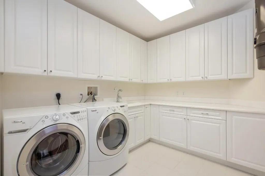 120 Jupiter Key Road Jupiter FL 33477