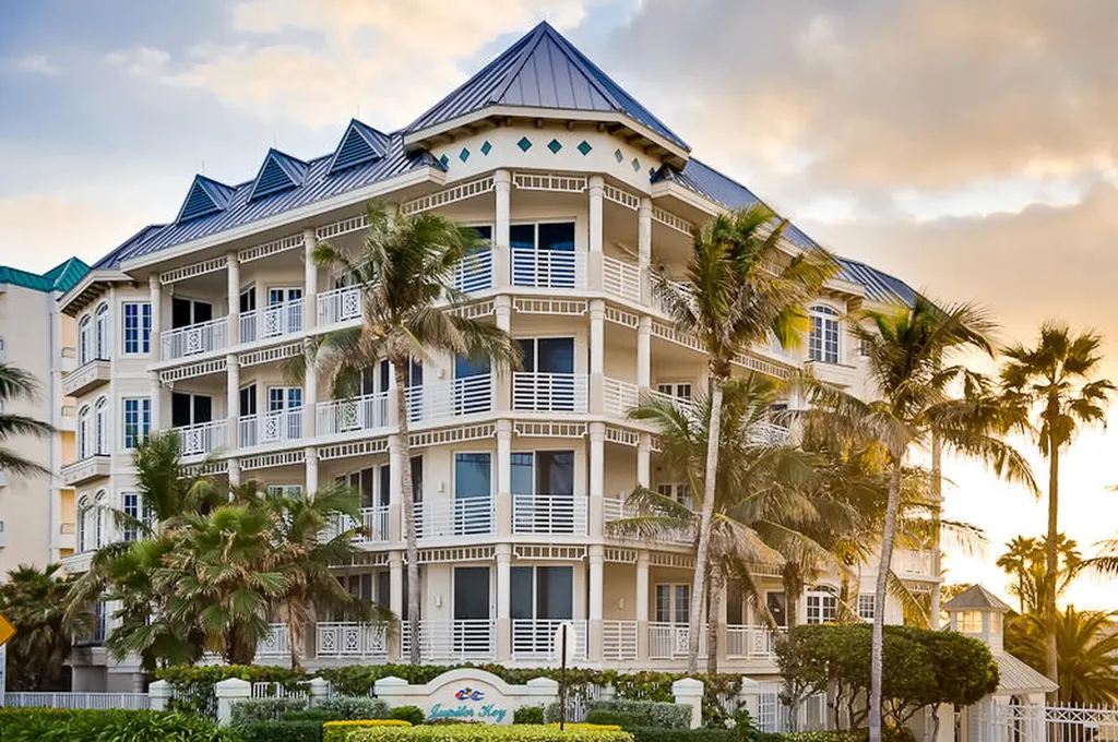 120 Jupiter Key Road Jupiter FL 33477
