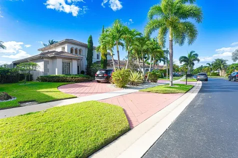 1811 Waldorf Drive Royal Palm Beach FL 33411
