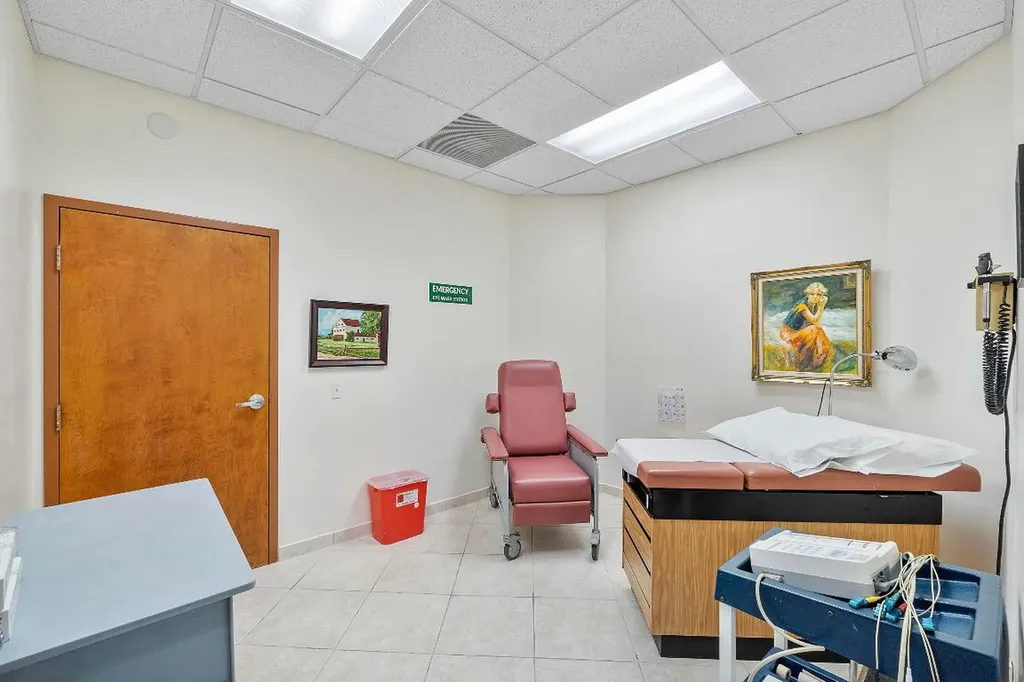 18044 NW 6th Street Pembroke Pines FL 33029