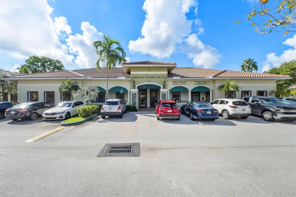 18044 NW 6th Street Pembroke Pines FL 33029