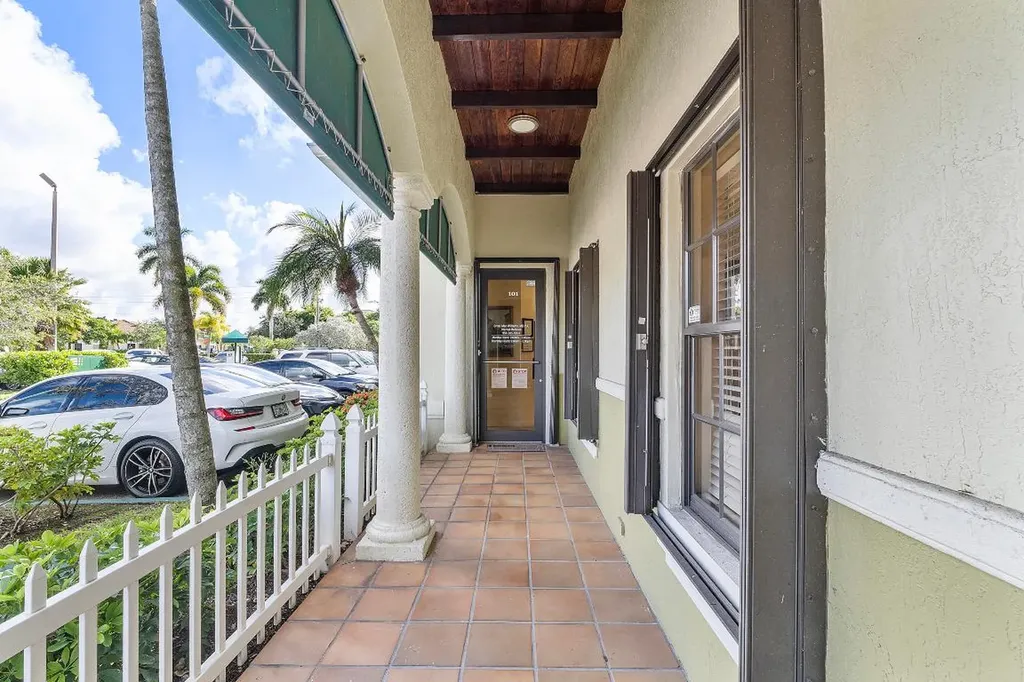 18044 NW 6th Street Pembroke Pines FL 33029