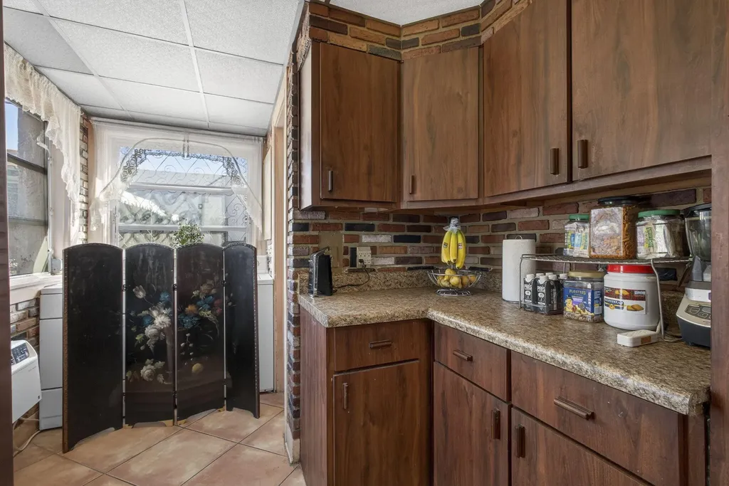445 29th Street West Palm Beach FL 33407