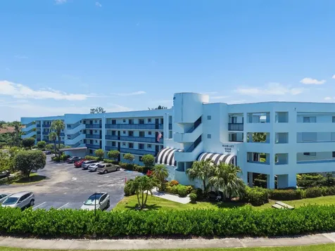 6698 10th Avenue N Lake Worth FL 33467