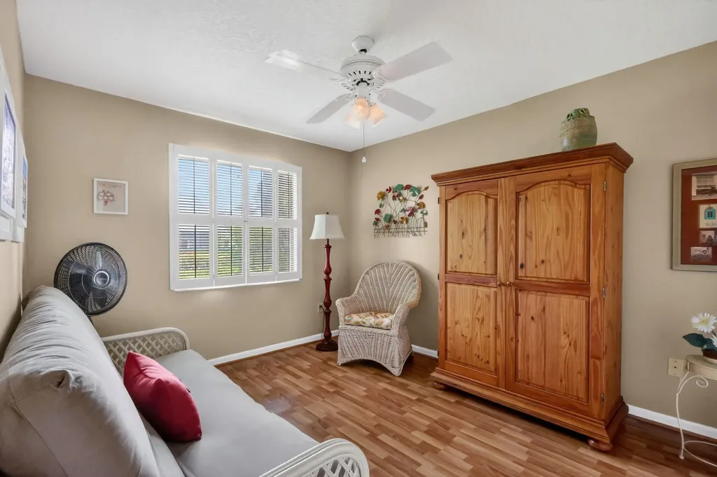 560 Juniper Place Wellington FL 33414