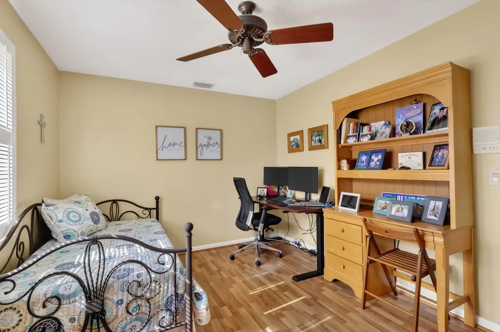 560 Juniper Place Wellington FL 33414