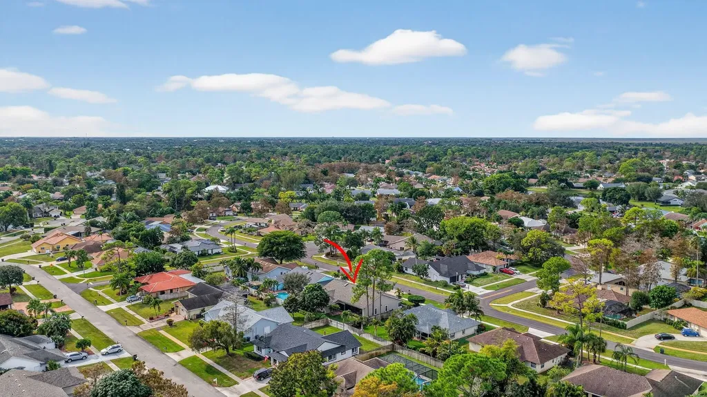 560 Juniper Place Wellington FL 33414