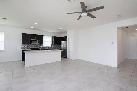 7847 NW Greenbank Circle Port St Lucie FL 34987