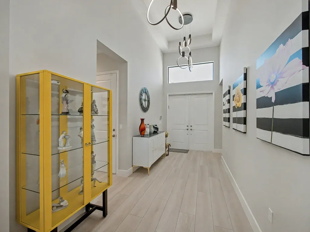 12433 SW Crystal Cove Drive Port St Lucie FL 34987