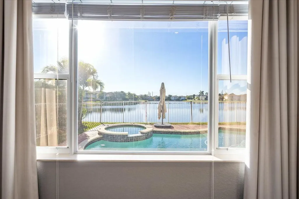 1238 Bay View Way Wellington FL 33414