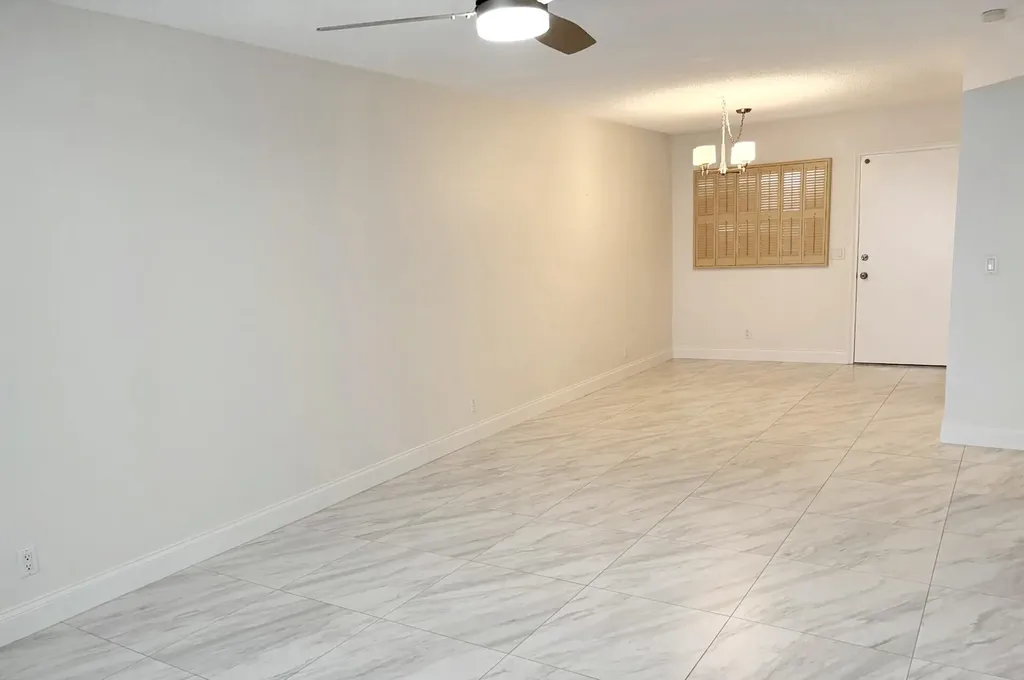 2182 NE 1st Way Boynton Beach FL 33435
