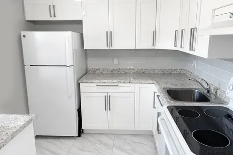 2182 NE 1st Way Boynton Beach FL 33435