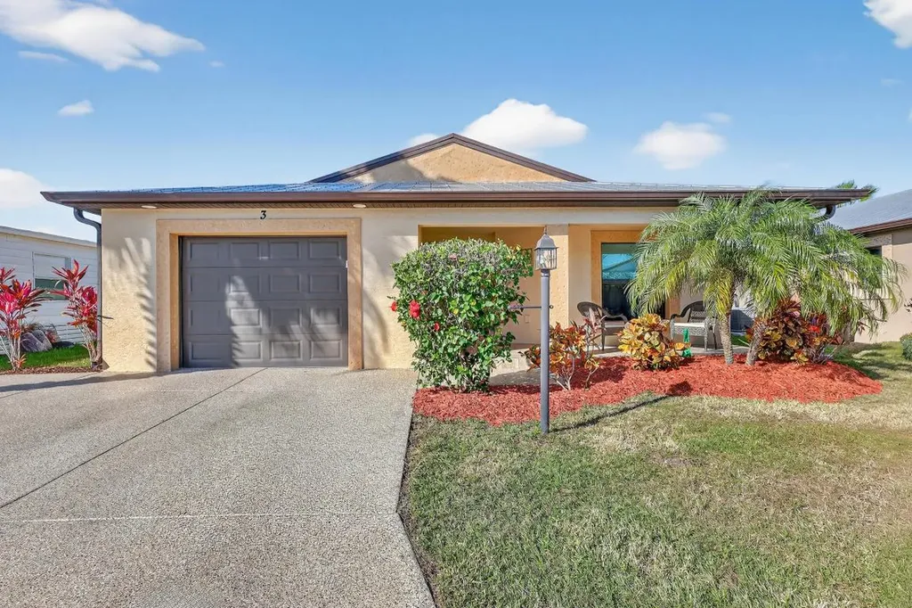 3 Los Gatos Lane Port St Lucie FL 34952