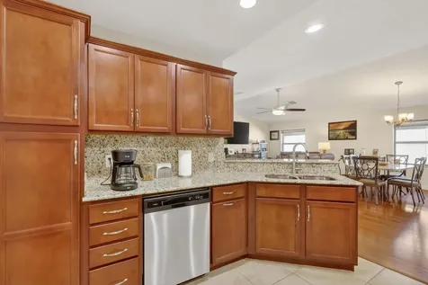 3 Los Gatos Lane Port St Lucie FL 34952