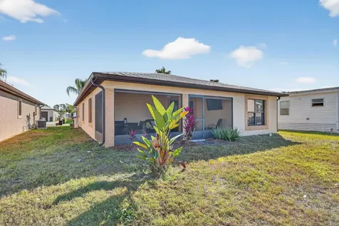 3 Los Gatos Lane Port St Lucie FL 34952