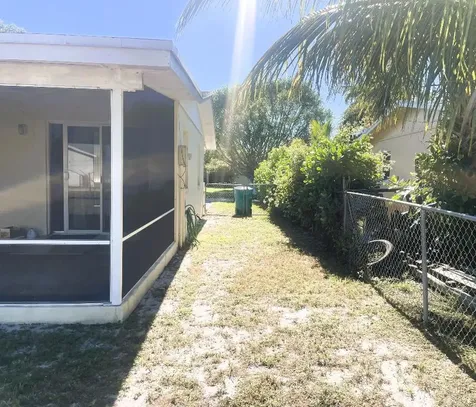 513 NW 9th Avenue Boynton Beach FL 33435