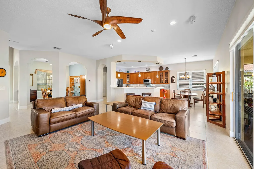4199 Cedar Creek Ranch Circle Lake Worth FL 33467