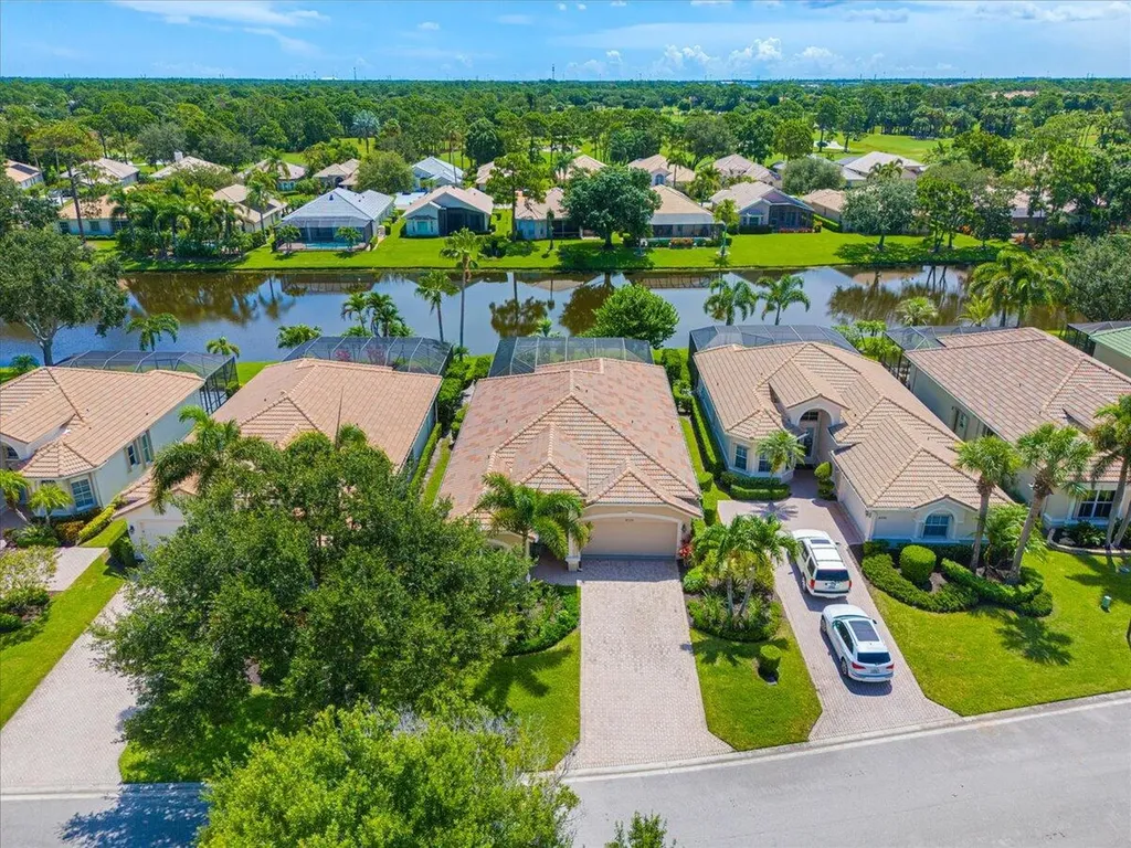 8332 Muirfield Way Port St Lucie FL 34986
