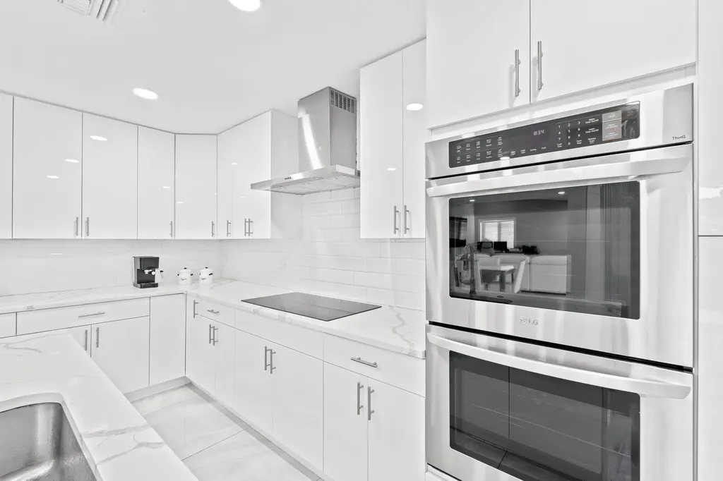 12293 Old Country Road S Wellington FL 33414