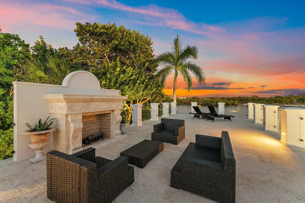 372 Regatta Drive Jupiter FL 33477