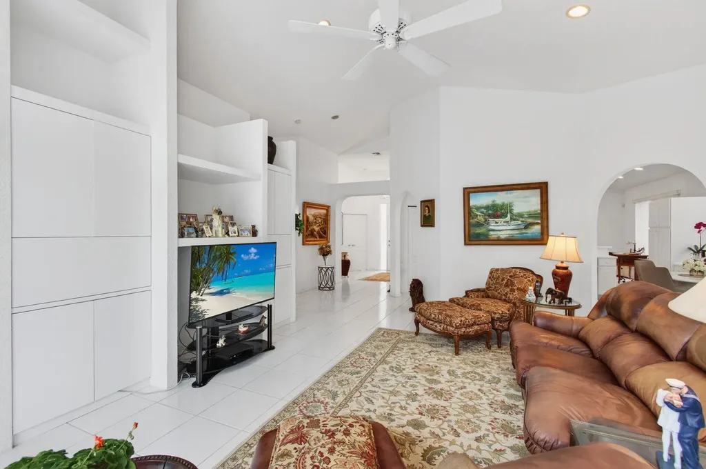 9140 Long Lake Palm Drive Boca Raton FL 33496