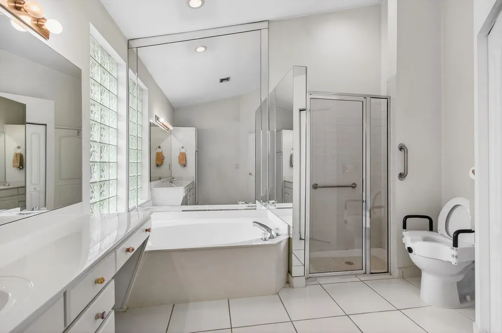 9140 Long Lake Palm Drive Boca Raton FL 33496