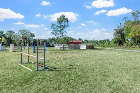 1068 D Road Loxahatchee Groves FL 33470