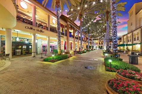 714 W Lakewood Road West Palm Beach FL 33405