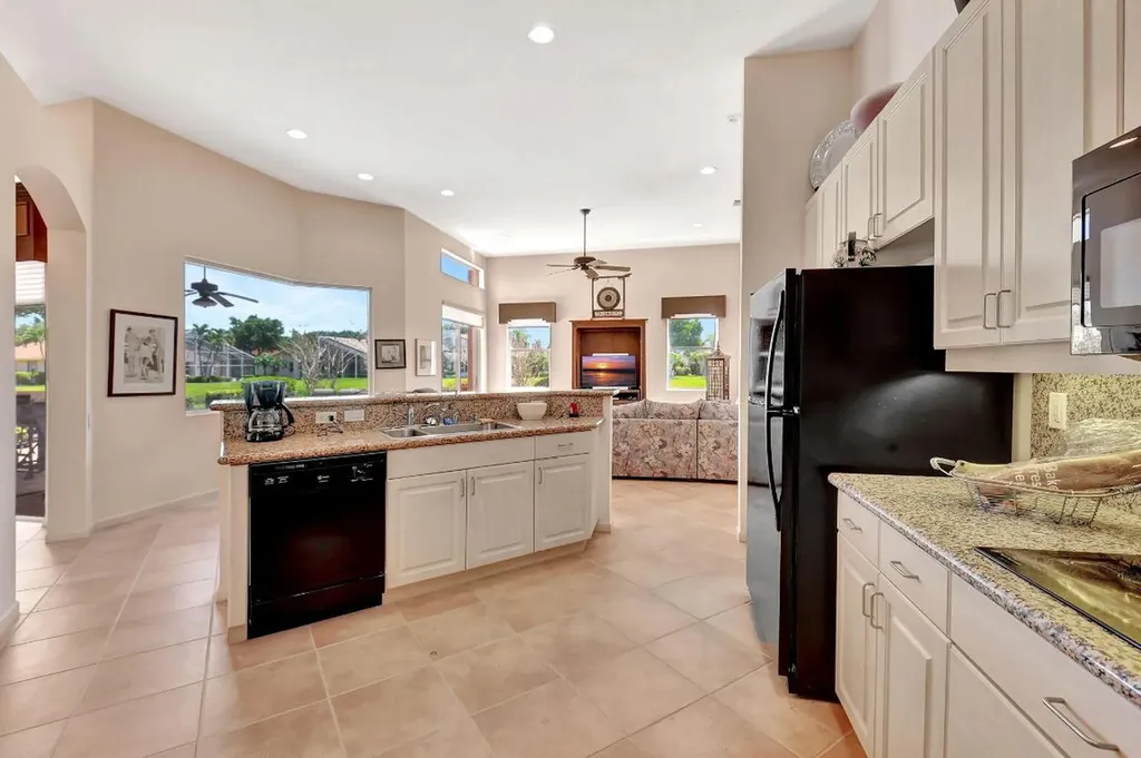 5282 Brooklawn Terrace Boynton Beach FL 33437