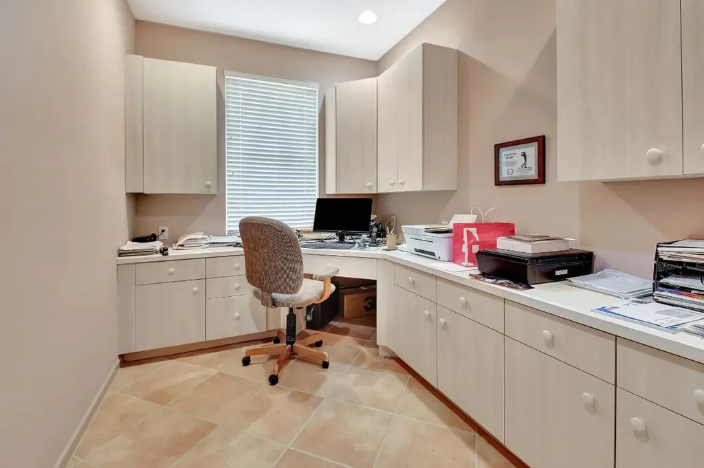 5282 Brooklawn Terrace Boynton Beach FL 33437