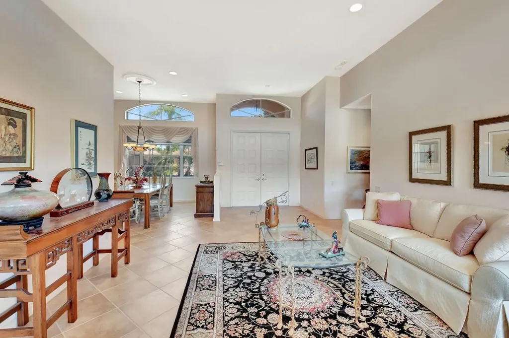 5282 Brooklawn Terrace Boynton Beach FL 33437