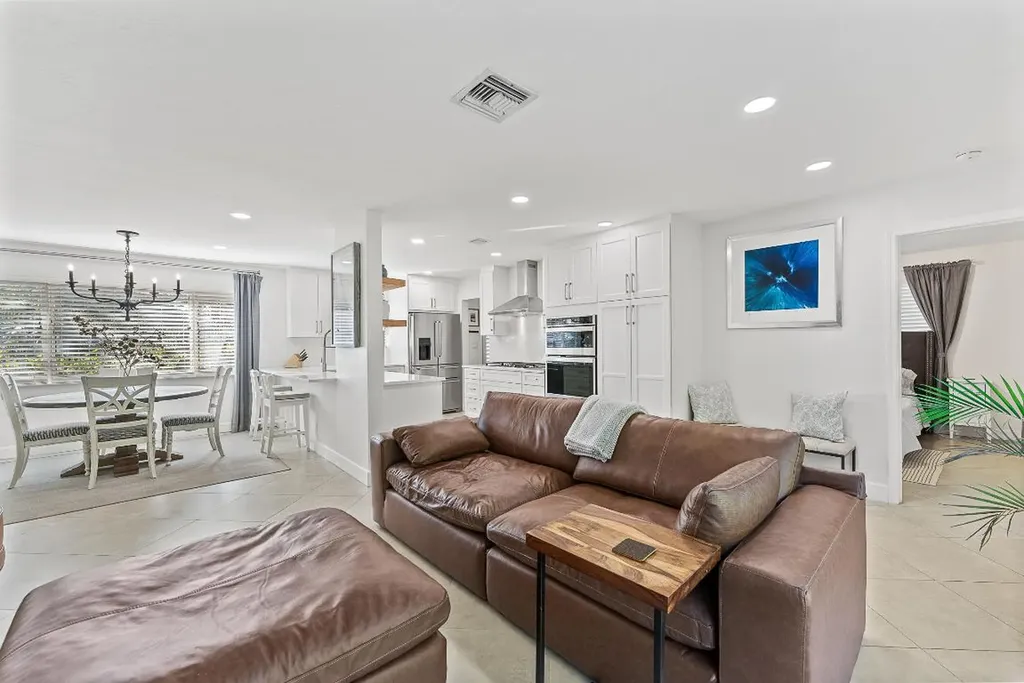 429 Inlet Road North Palm Beach FL 33408