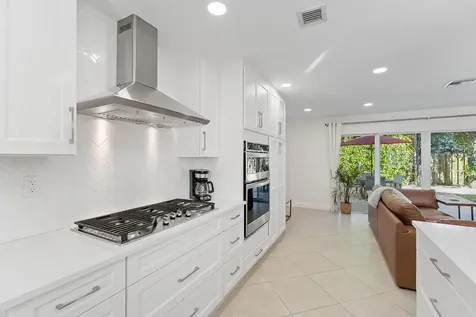 429 Inlet Road North Palm Beach FL 33408