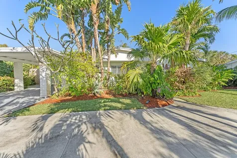 429 Inlet Road North Palm Beach FL 33408