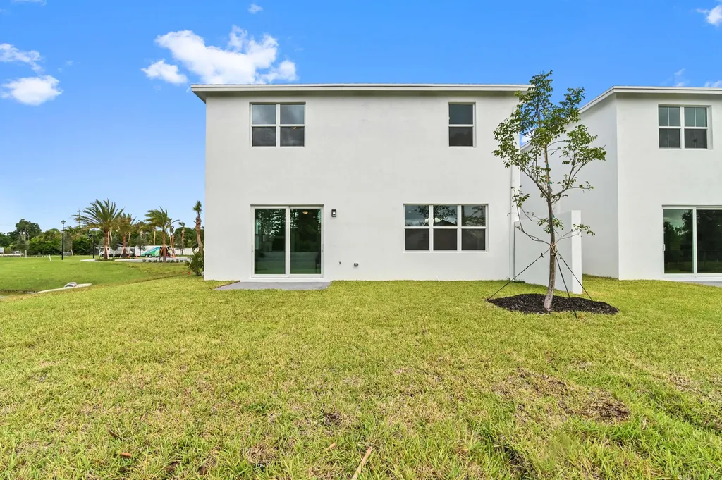 6383 Tenor Drive West Palm Beach FL 33413