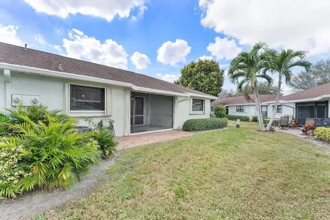 9840 Chestnut Tree Terrace Boynton Beach FL 33436