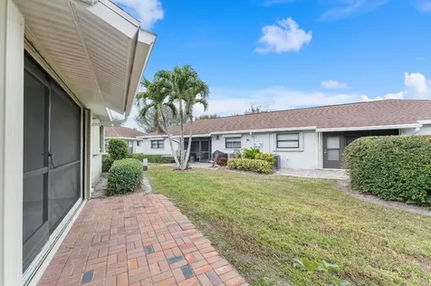 9840 Chestnut Tree Terrace Boynton Beach FL 33436