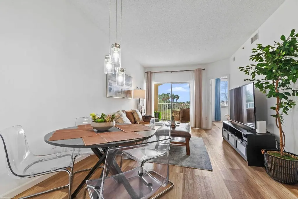 2060 Greenview Shores Boulevard Wellington FL 33414