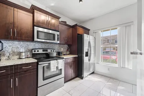 380 SW 122nd Avenue Pembroke Pines FL 33025