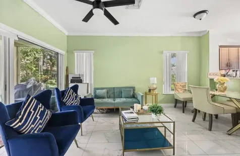 380 SW 122nd Avenue Pembroke Pines FL 33025