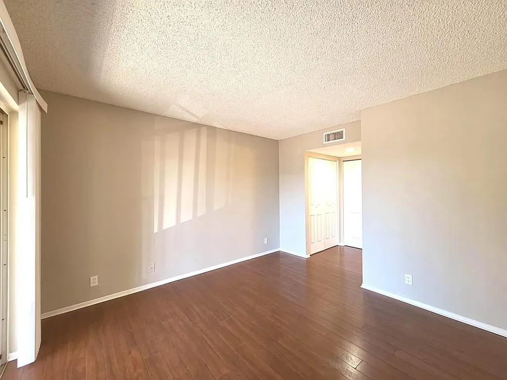1524 SE Royal Green Circle Port St Lucie FL 34952