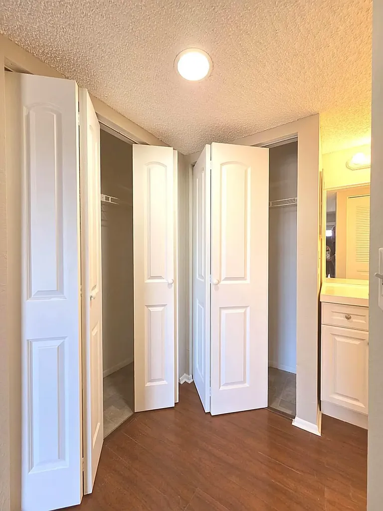 1524 SE Royal Green Circle Port St Lucie FL 34952