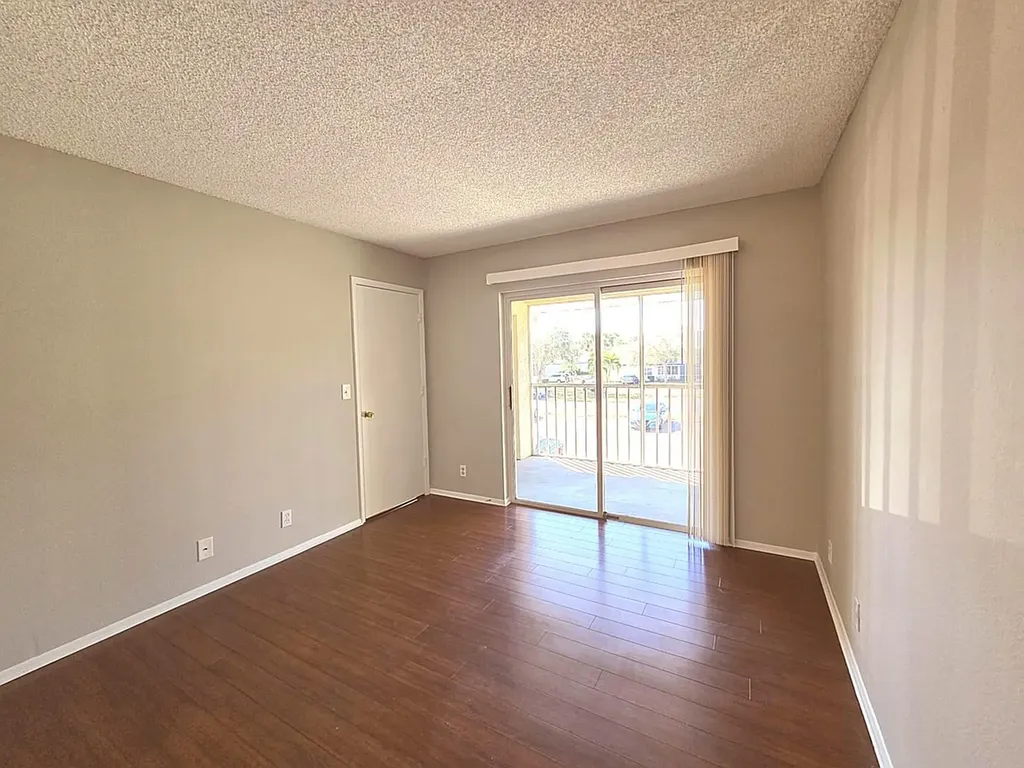 1524 SE Royal Green Circle Port St Lucie FL 34952