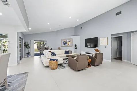 7017 NW 3rd Avenue SE Boca Raton FL 33487