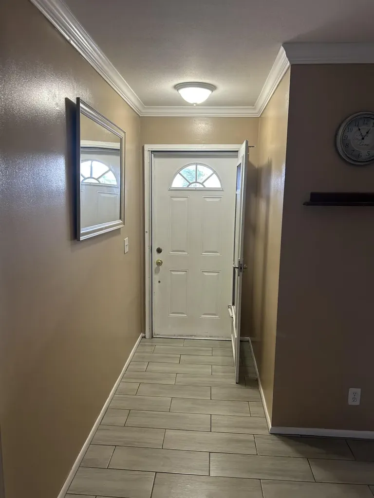 2567 Dudley Drive W West Palm Beach FL 33415