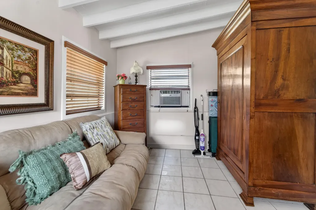 2105 Worthington Road West Palm Beach FL 33409