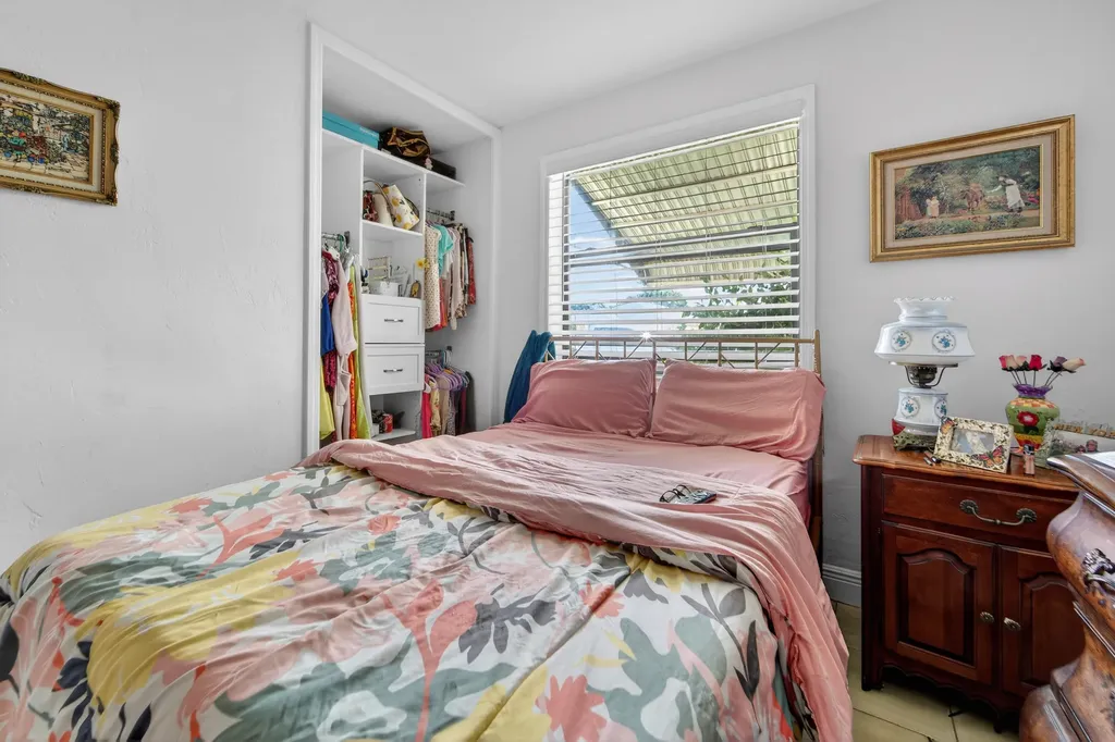 2105 Worthington Road West Palm Beach FL 33409