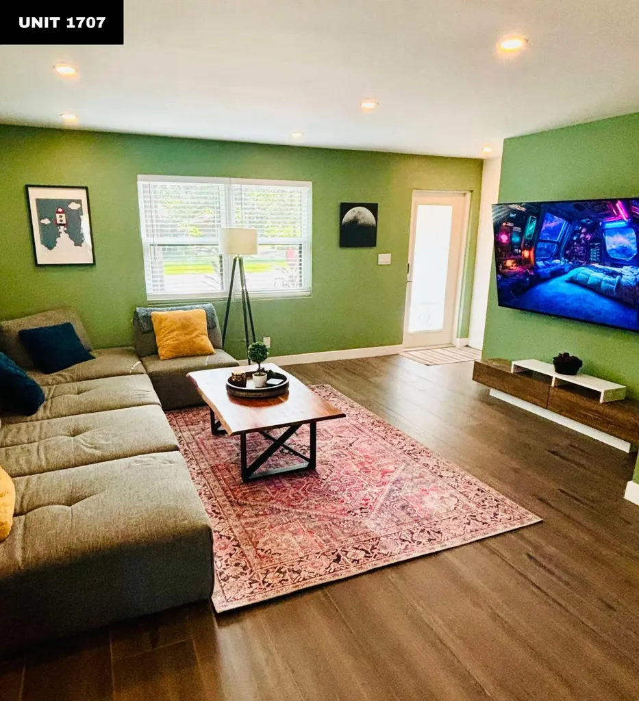 1707 SW 24th Street Fort Lauderdale FL 33315