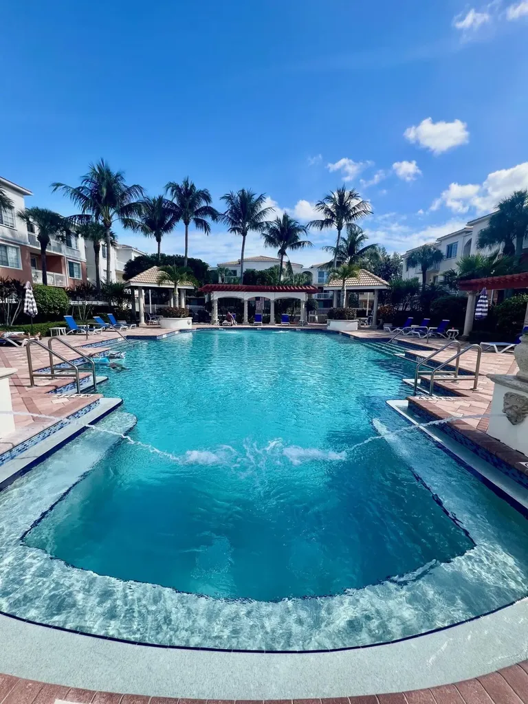 2309 Myrtlewood Circle E Palm Beach Gardens FL 33418