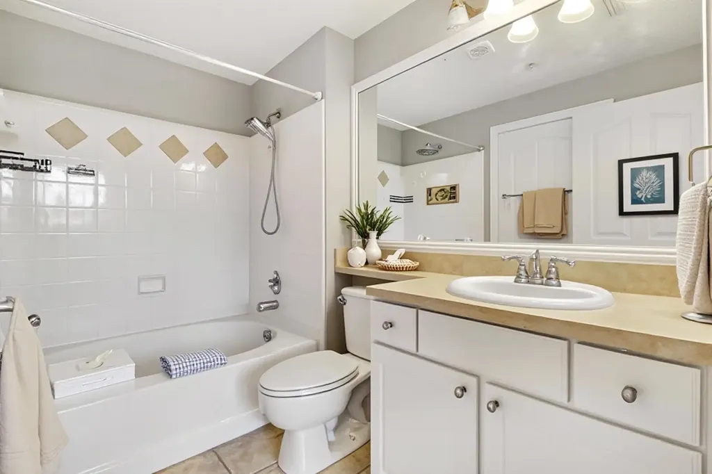 2309 Myrtlewood Circle E Palm Beach Gardens FL 33418